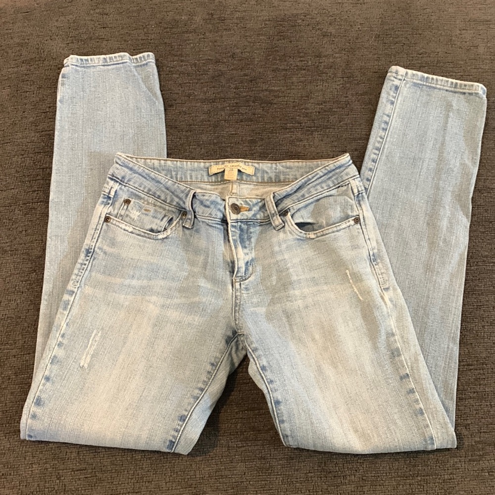 Forever 21 Light Wash Straight Leg Jeans